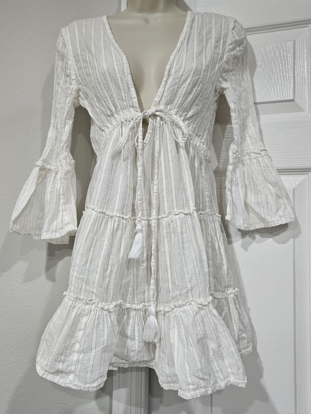 blue island White Textured Tie-Front Mini